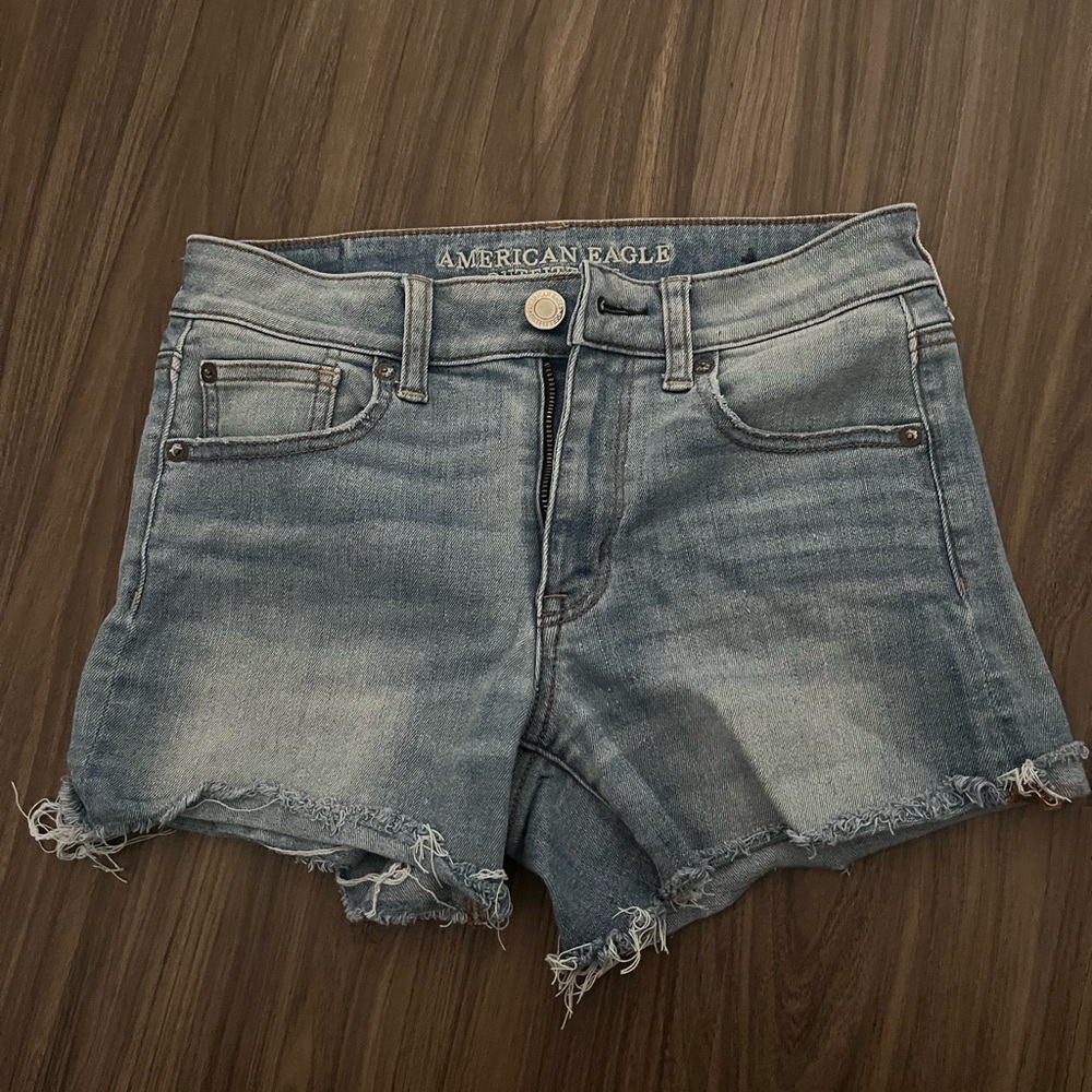 American Eagle jean shorts size 4